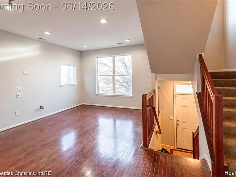 7645 Woodward Ave #70 — Photo 5