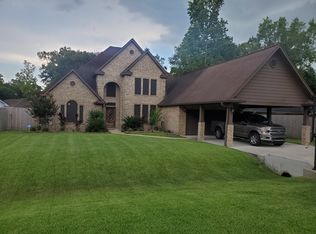 12618 White Oak Ln, Mont Belvieu, TX 77535