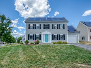 14 River Valley Way, Easthampton, MA 01027