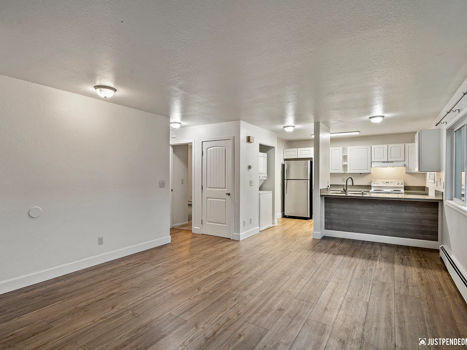 1125 Nelchina — Photo 3