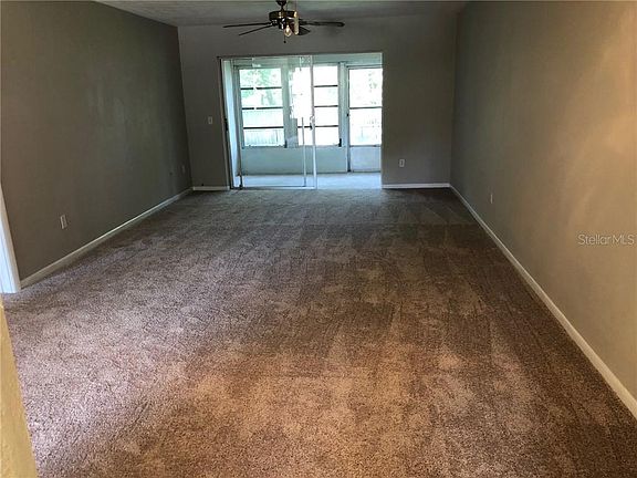 3rd image of 1418 Normandy Park Dr APT 2