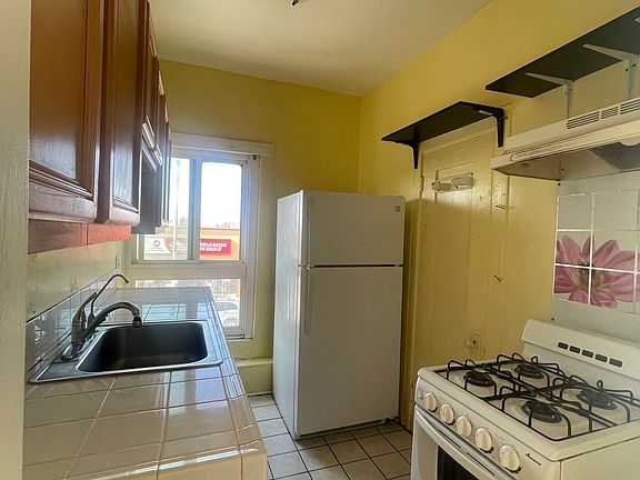 4th image of 107 N Ditman Ave APT 5