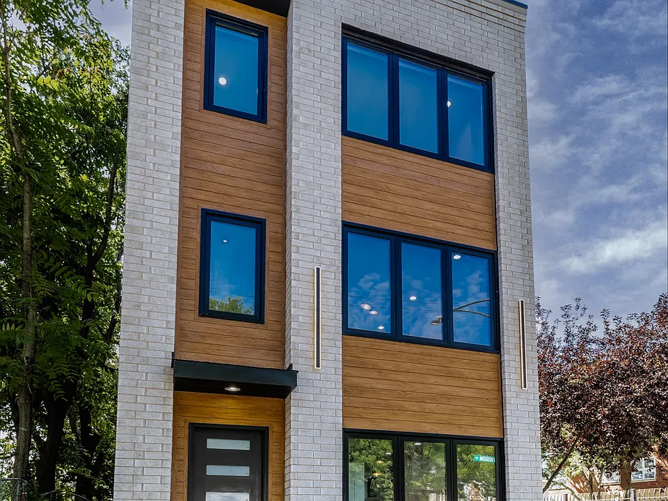 3327 W Division St #1
