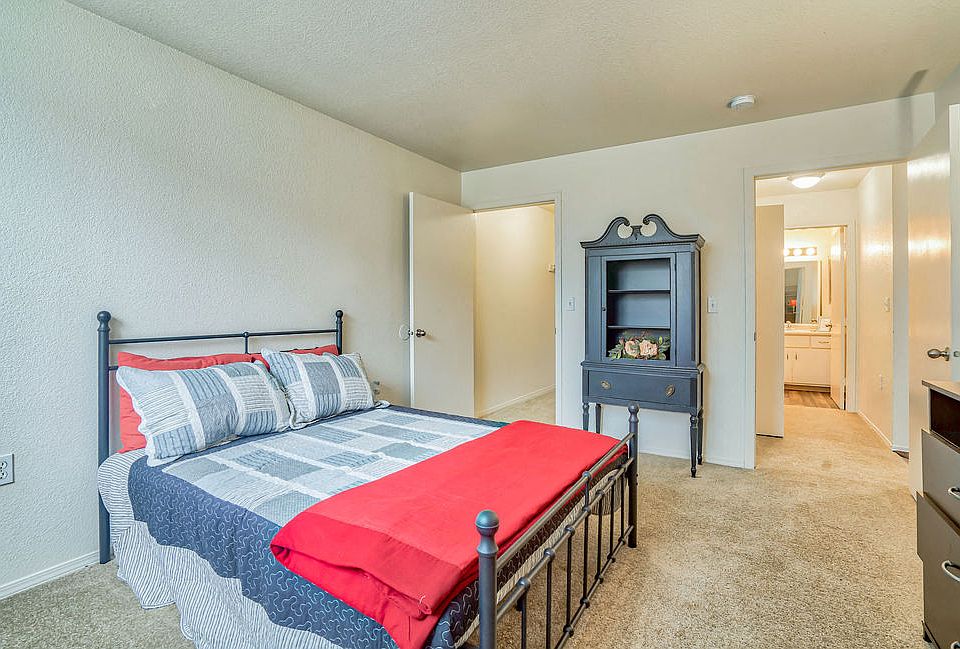 Oak Glen Apartments 720 SE Oak Glen Way Hillsboro, OR Zillow