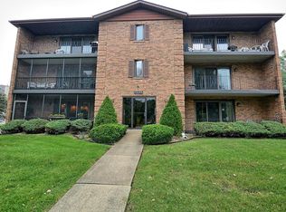 14521 Ravinia Ave #2S, Orland Park, IL 60462