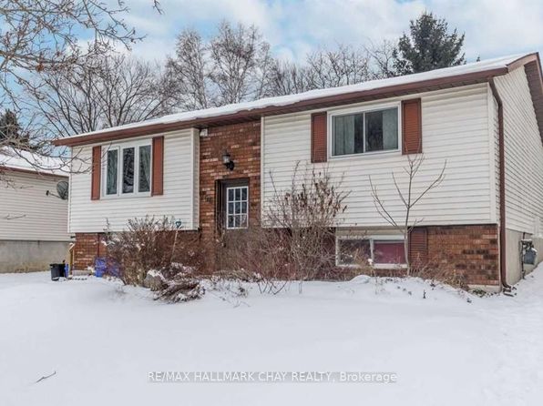 266 Galloway Blvd, Midland, ON L4R 5A2