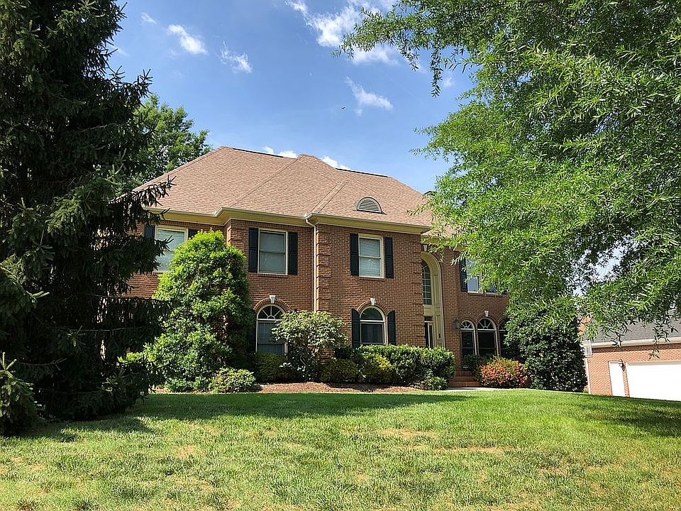1st image of 1900 Dobson Park Ln