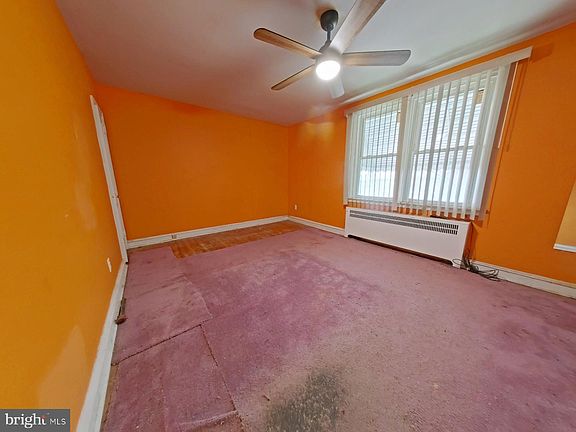5th image of 7529 Rugby St