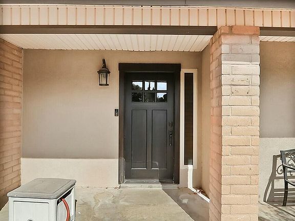 4th image of 532 Country Oaks Dr