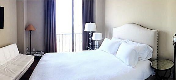 5th image of 19707 Turnberry Way APT 25A