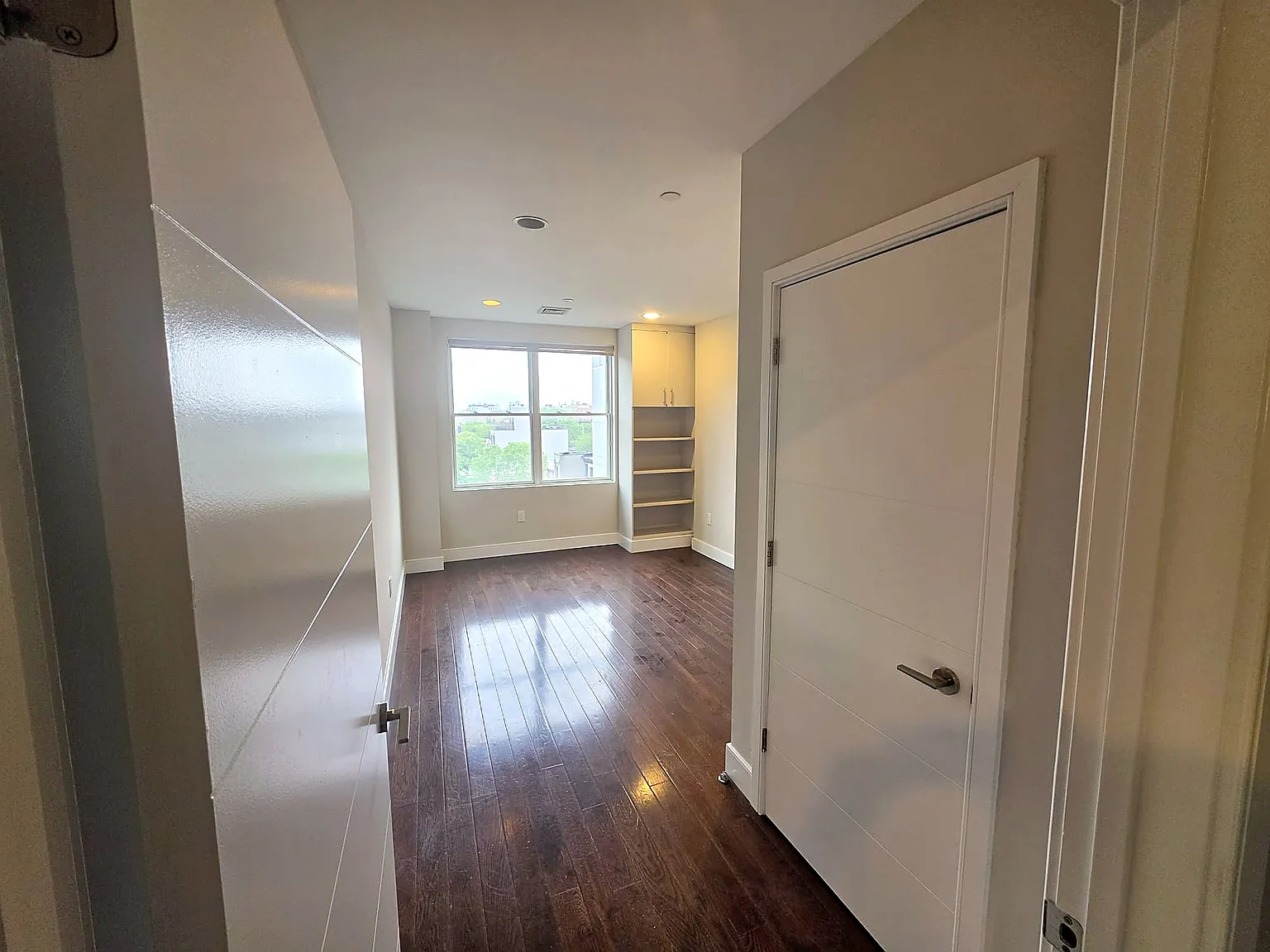 456 Grand Street — Photo 3