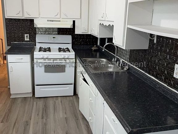 2nd image of 712 N Linwood Ave