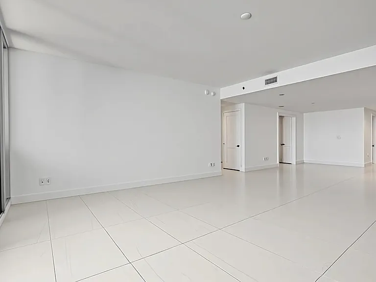 153 N Seabreeze Blvd #1601 — Photo 16