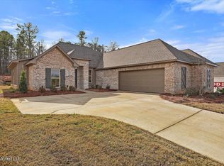 129 Bronson Bnd, Flowood, MS 39232