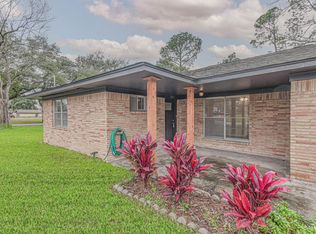 2834 Pansy St, Pasadena, TX 77503