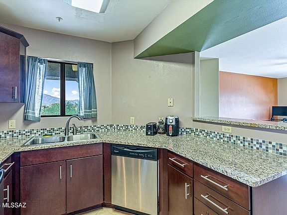 5th image of 5751 N Kolb Rd #Road32201