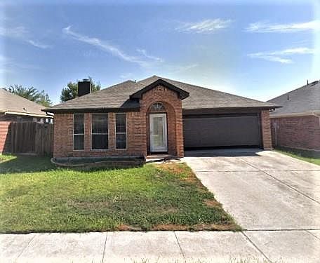 1st image of 837 W Colony Dr