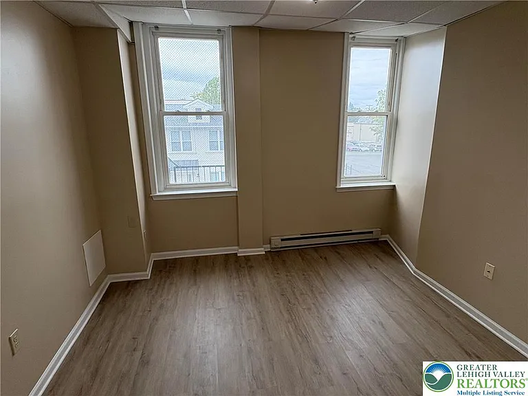 17 Belvidere St #205 — Photo 6