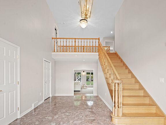 2nd image of 313 Brook Hill Ave