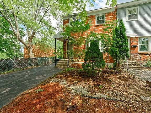 3rd image of 108 Mount Hope Dr