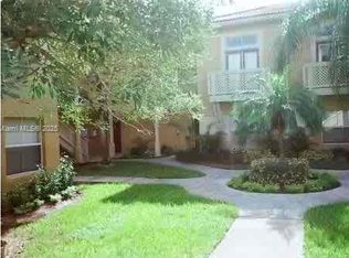 4879 Via Palm Lks APT 614, West Palm Beach, FL 33417