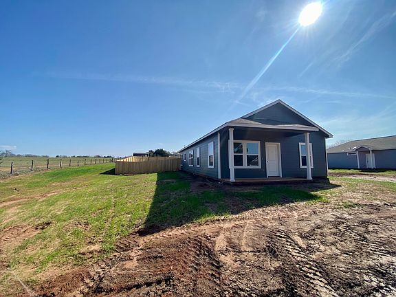 2nd image of 108 Rosanky Cattle Company Rd #B1