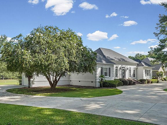 4th image of 713 River Chase Ln