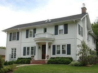 215 Exmoor Ave, Glen Ellyn, IL 60137