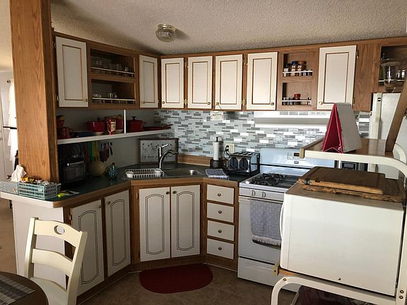 5th image of 260 S Land Ave Trlr 17