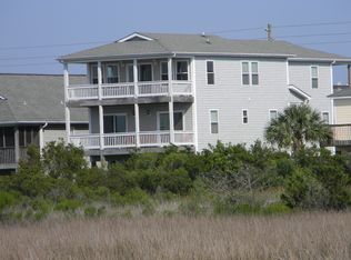 1513A N New River Dr, Surf City, NC 28445