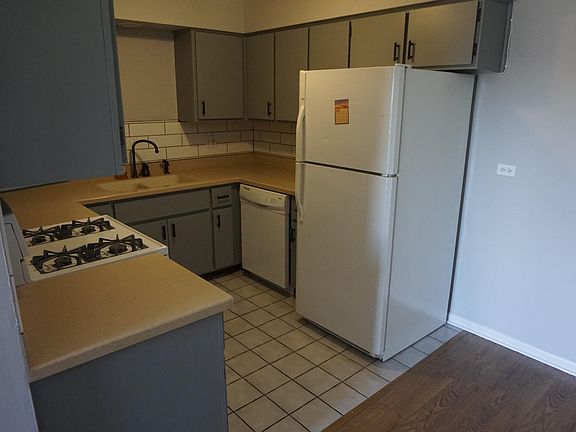 5th image of 10501 S Highland Ave #203B