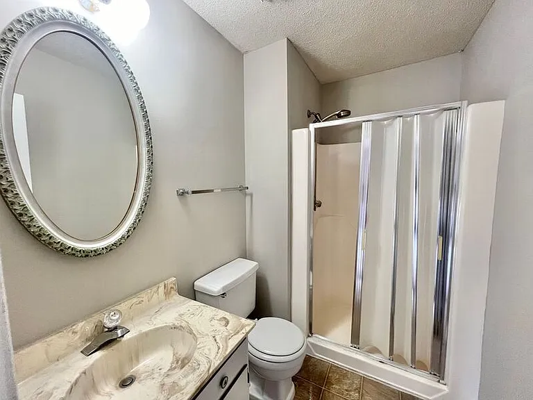 6011 Dixon Dr — Photo 14