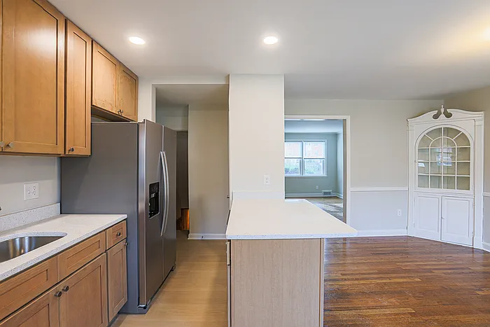 1500 Pentwood Rd — Photo 14