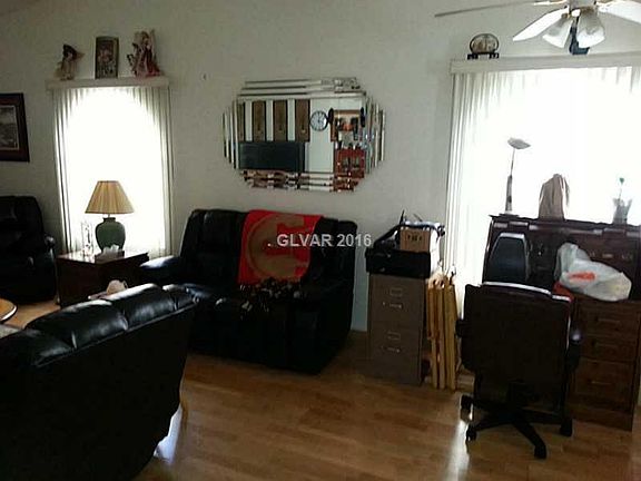 2nd image of 3529 Day Dawn St