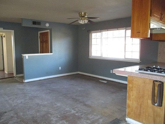 4th image of 1111 W Princeton Ave