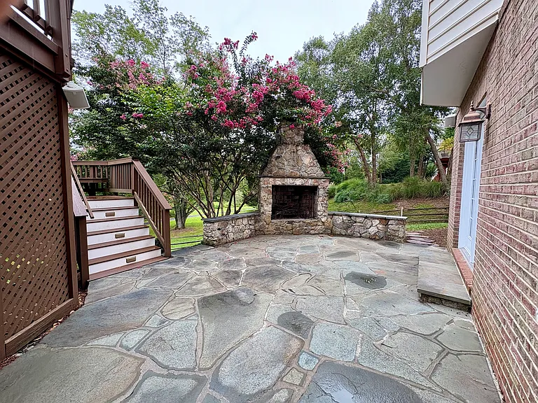 1151 Fieldview Dr — Photo 68