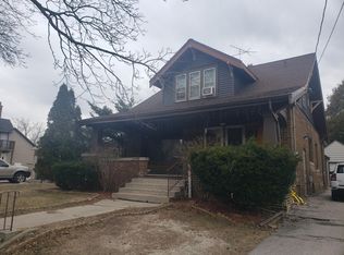 1134 S 21st St, Manitowoc, WI 54220