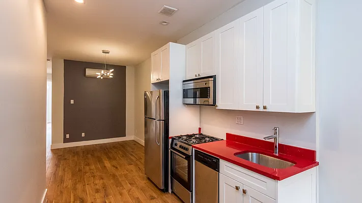 Rented by Nooklyn NYC LLC | media 13