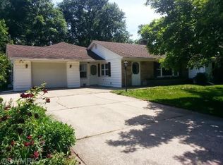 1008 Bluebell Dr, Holland, MI