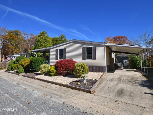 35 Judith Way, Jackson, NJ 08527