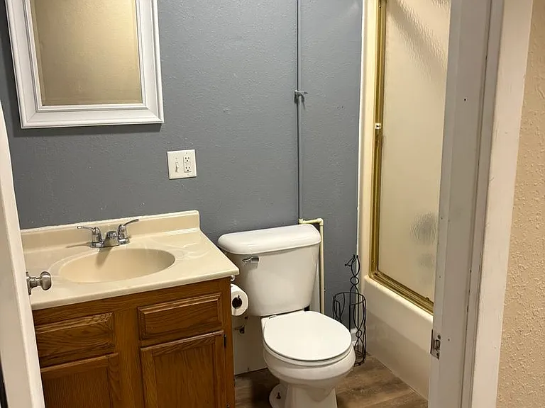 1471 Main St #6 — Photo 3