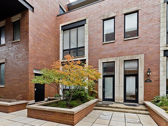 5th image of 390 N Union Ave #B
