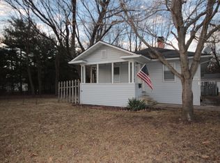 1750 W Ravina Park Rd, Decatur, IL 62526