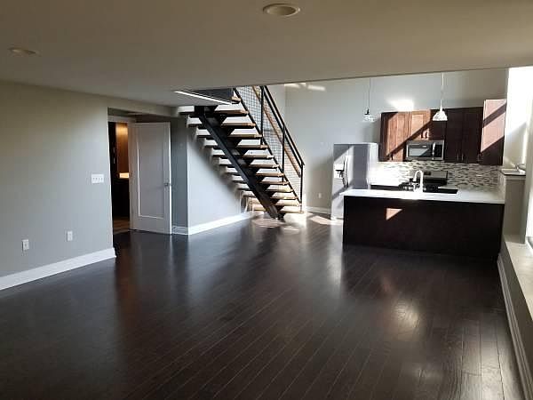 1st image of 31 Barker St