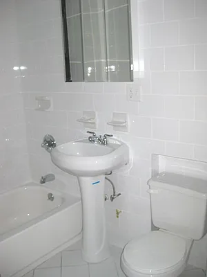 Rented by LC Lemle Real Estate Group | media 10