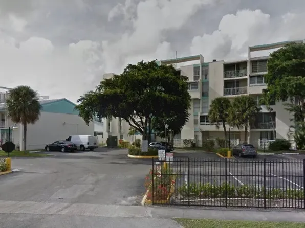 2029 NW 46th Ave APT E201, Fort Lauderdale, FL 33313