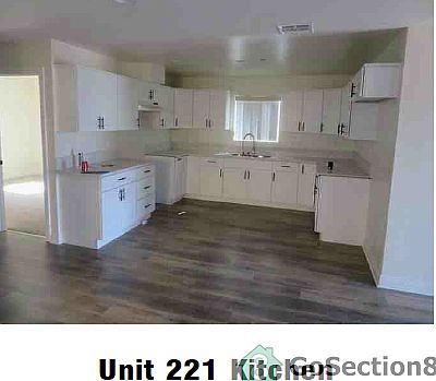 2nd image of 221 E 103rd St