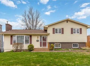 857 Frampton Ln, Moncton, NB E1G1S1
