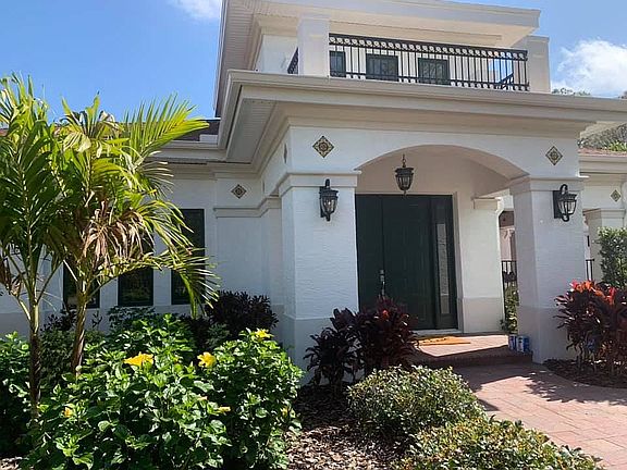 2nd image of 583 Lora Ln