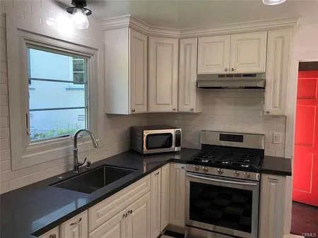 1 bed, $2,900 — Photo 3